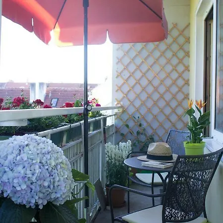 Homestay * München
